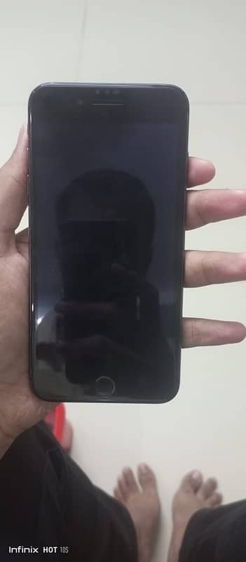 iPhone 8 Plus 64 gb pta approved 3