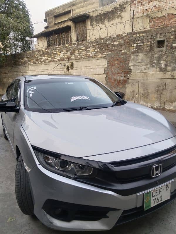 Honda Civic Oriel 2017 1