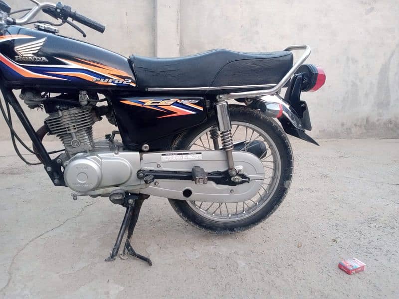 Honda 125 17 Bata 18 0