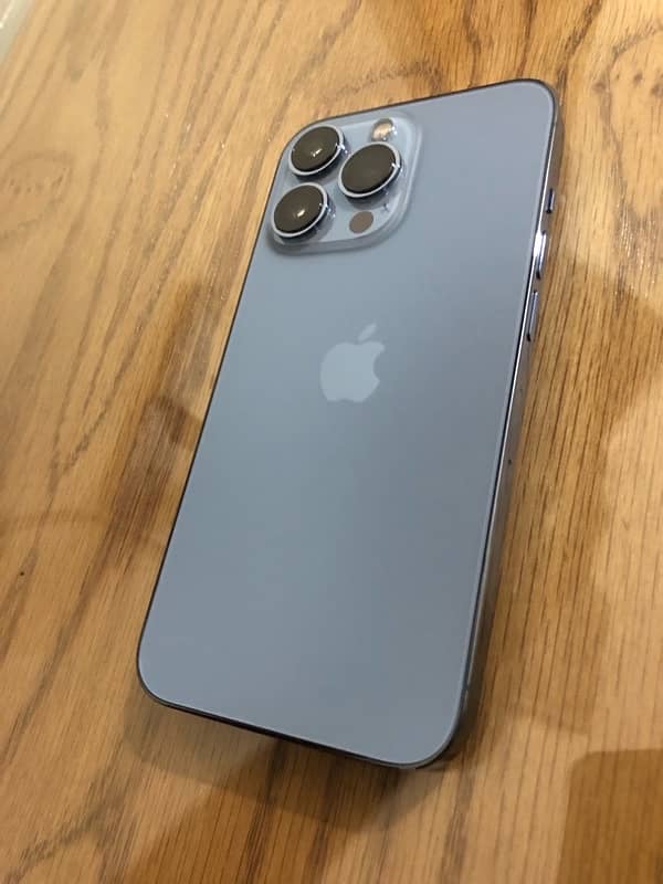 iPhone 13 Pro Pta Approved 256 gb blue 5