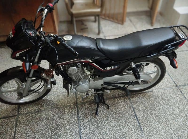 Suzuki GD110s 10 by 10 condition 2 key with registration. 3