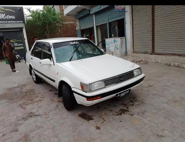 Toyota Corolla XE 1986 2