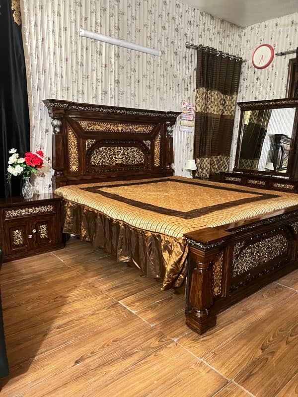 only month used 2,Chinottee bed set condition 10/10 7