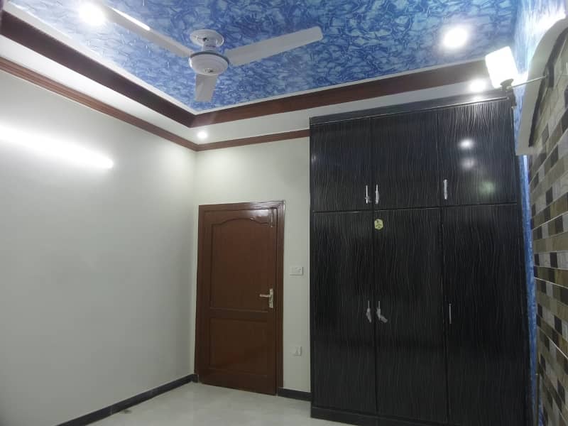 Book A Upper Portion Of 2450 Square Feet In D-12 D-12 1