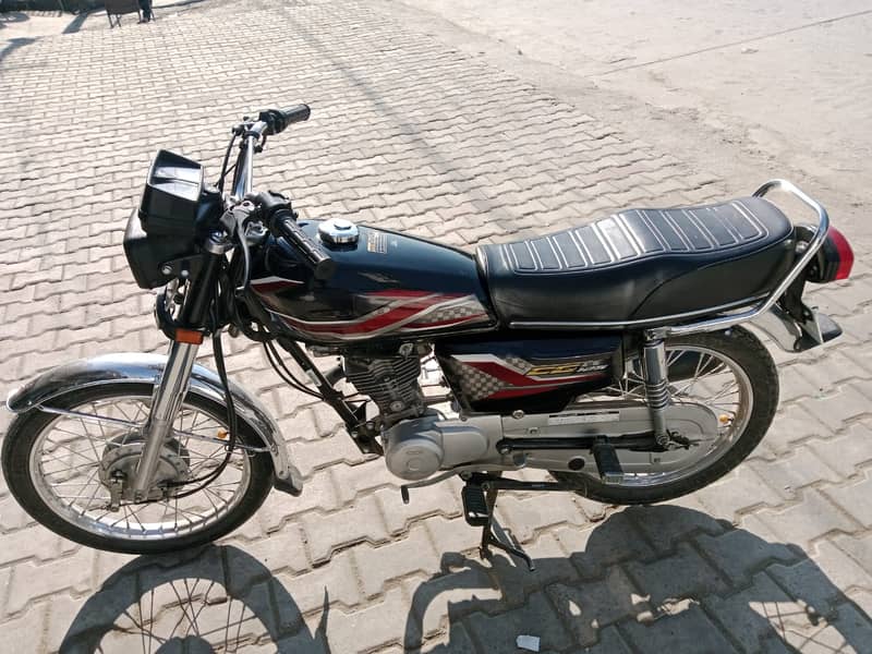 Honda CG 125 2023 2