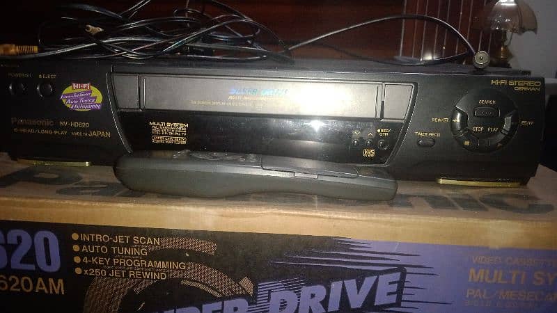 VCR FOR SALE WITH TWO MOVIES 0