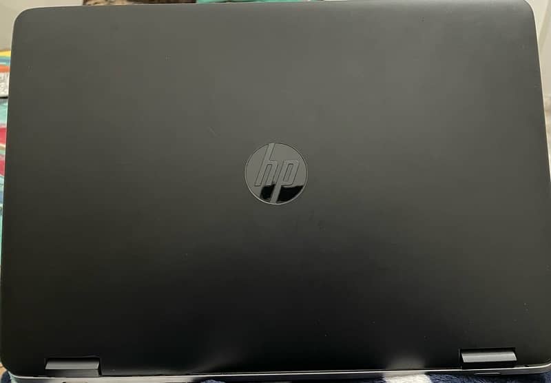 Hp Laptop core i5 , 6th generation 4