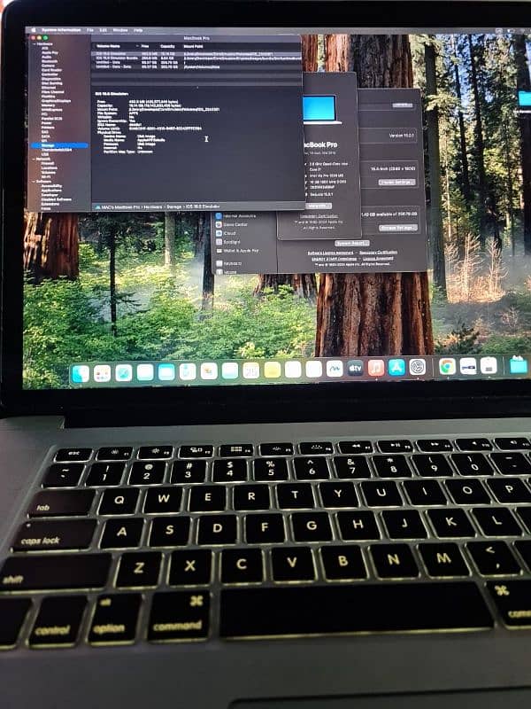 macbook pro 2015 15 inch 16/256GB 2