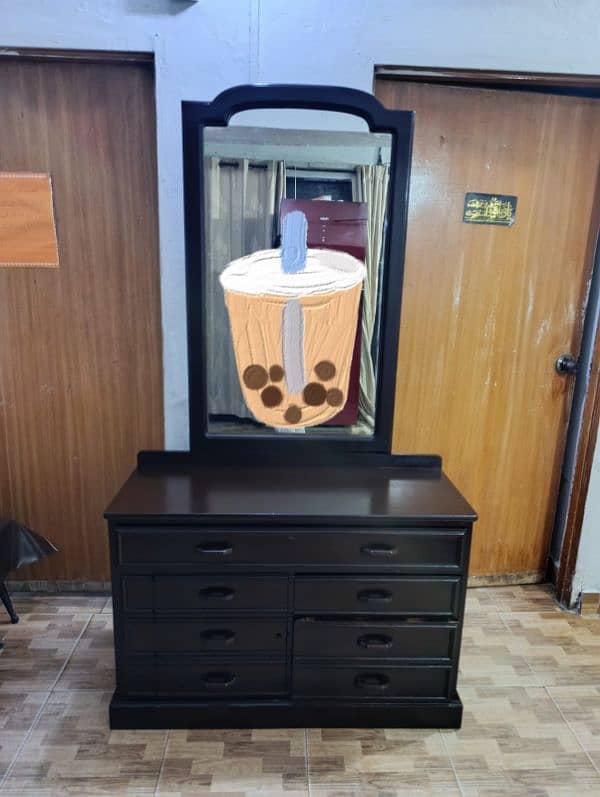 heavy wooden dressing table 3