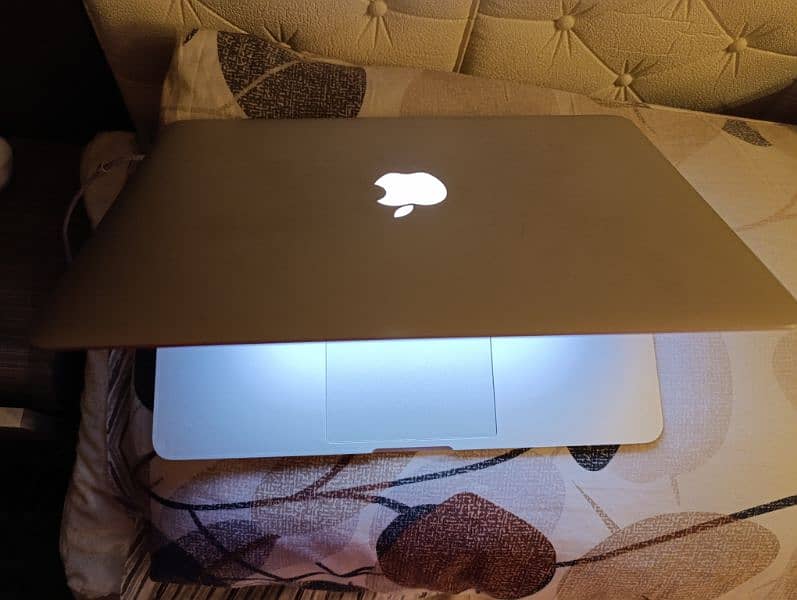 macbook pro 14 mid 8/256 for sale 3