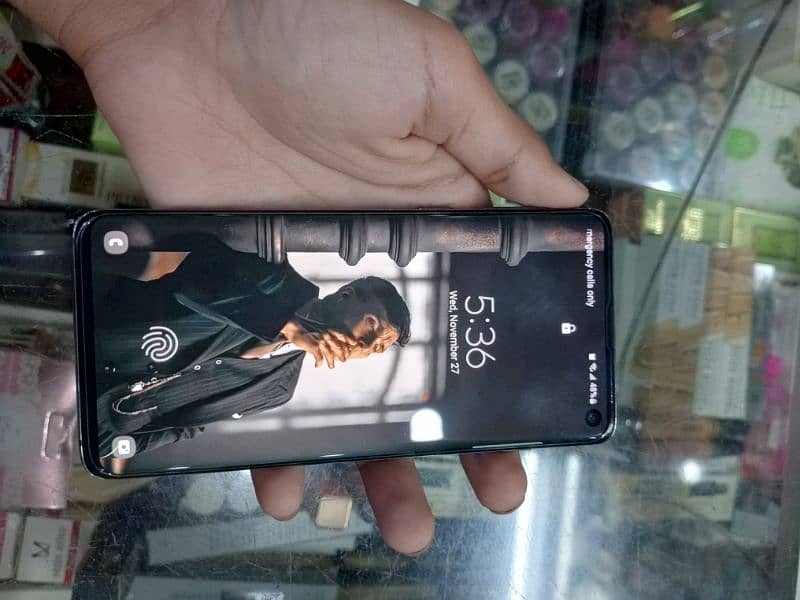 Samsung S10 non pta 8/10 condition 1