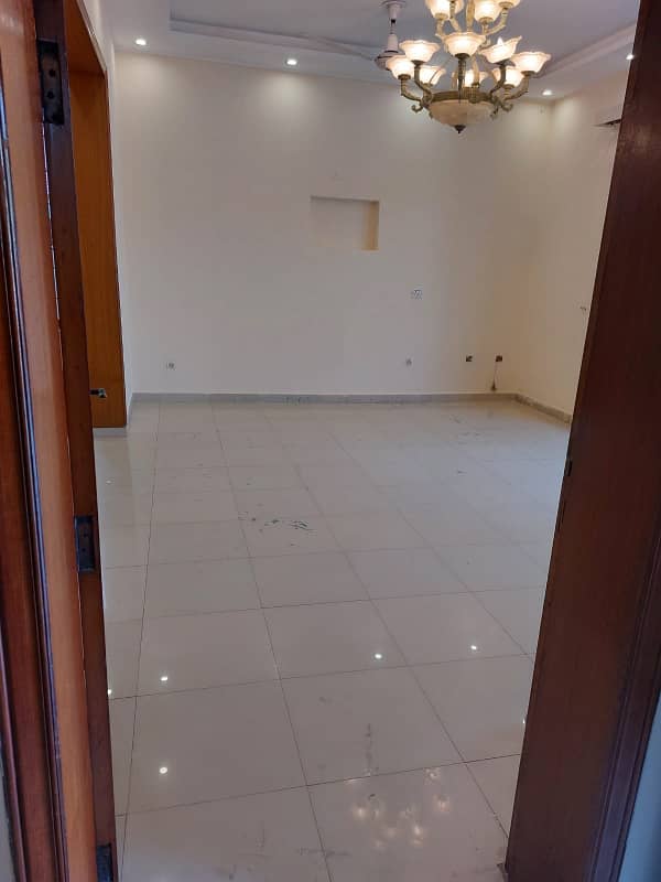 20-Marla Full House for Rent in DHA Ph-1 Lahore Owner Built House. 3