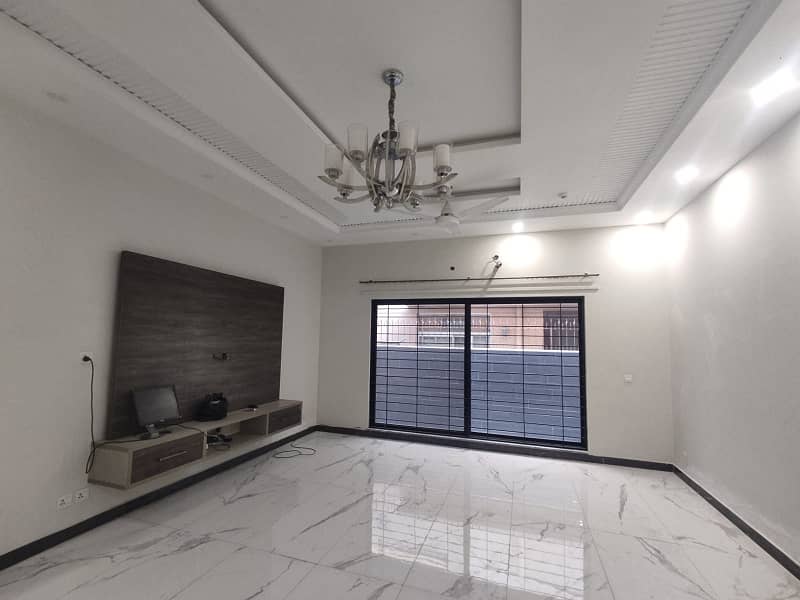 One kanal luxurious designer bungalow available for rent at prime location of DHA phase 06 5