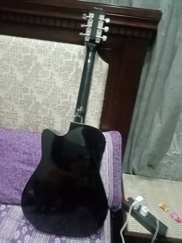 Acoustic Guitar for beginners (mid size) 2