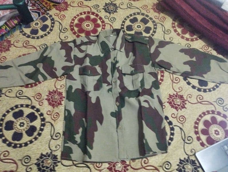 Brand new army suit for boys 0