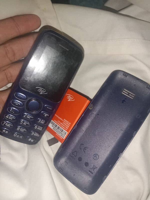 itel 100 mobile for sale 5