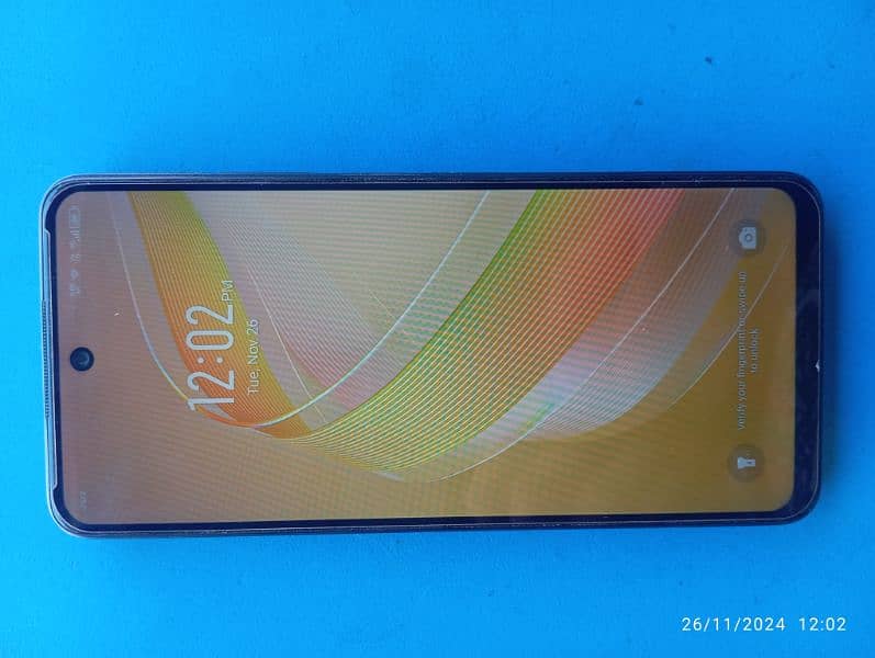 infinix smart 8 in warranty complete box condition 10/10 5