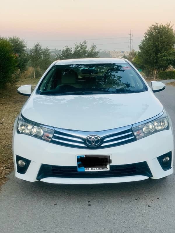 Toyota Corolla Altis 2015 0