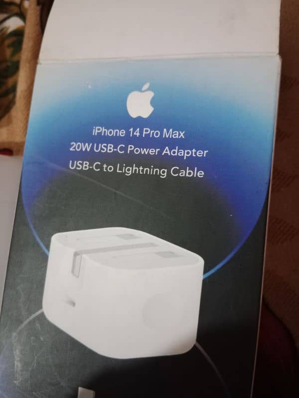 iphone 14 pro max charger 4