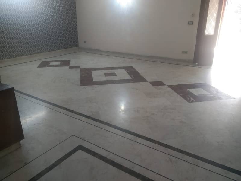 1 Kanal House Uper Portion For Rent For Office In Johar Town Very Super Hot Ideal Location Very 2