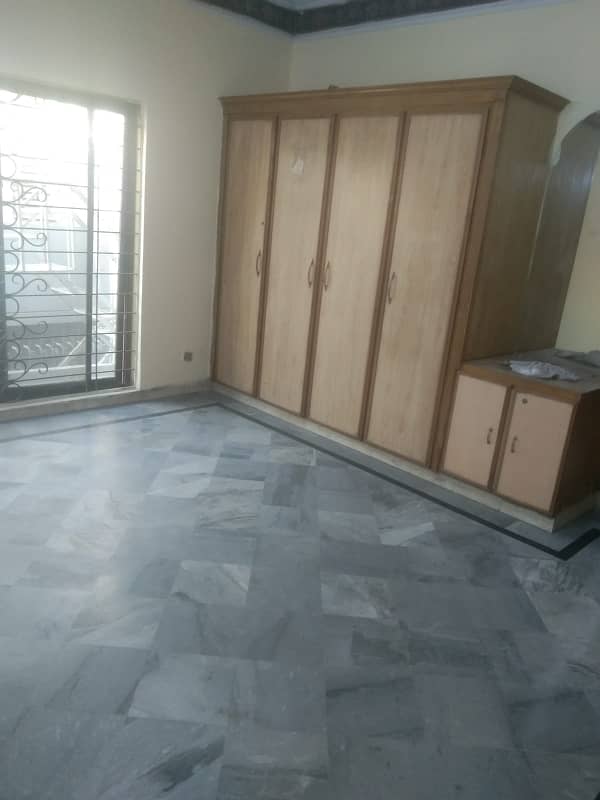 1 Kanal House Uper Portion For Rent For Office In Johar Town Very Super Hot Ideal Location Very 8