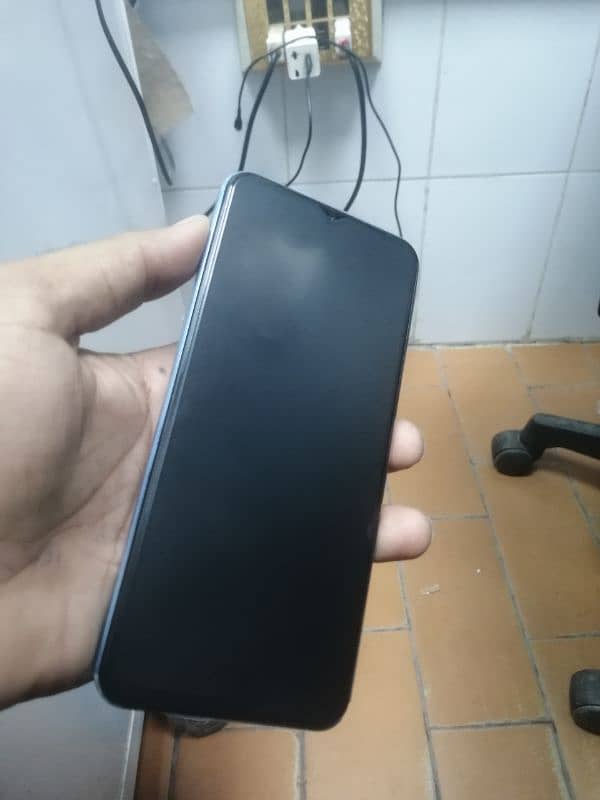 Vivo y33s for sale 8+4/128 2