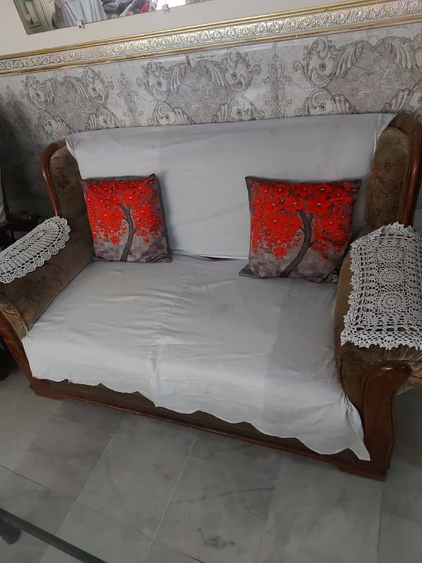 2 seater sofa 1