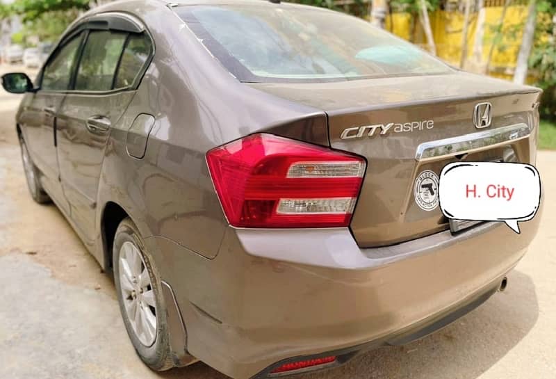 Honda City Aspire 2016 3