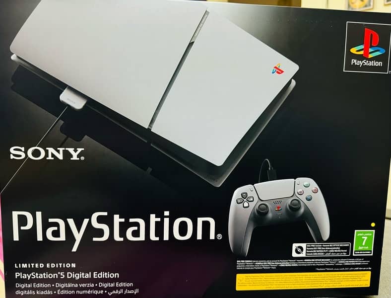 PlayStation 5 30th Anniversary Limited Edition 0