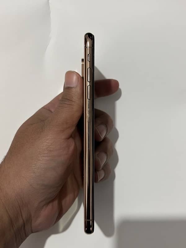 iphone xs max 256gb 7