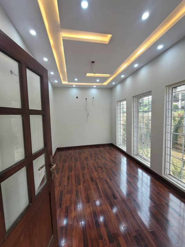 1 Kanal Brand New Lavish House For Sale 31