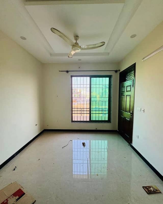 7 Marla portion for Rent in Gulberg Islamabad 1