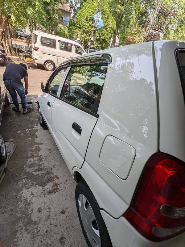 Suzuki Alto 2011 1