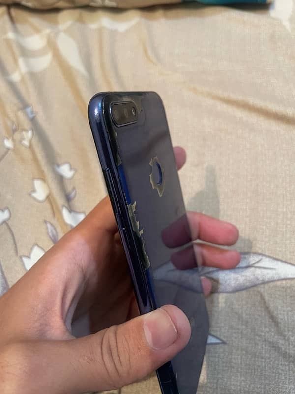 Huawei y7 Prime 2018 fixed price good phone pta (selfie camera broken) 0