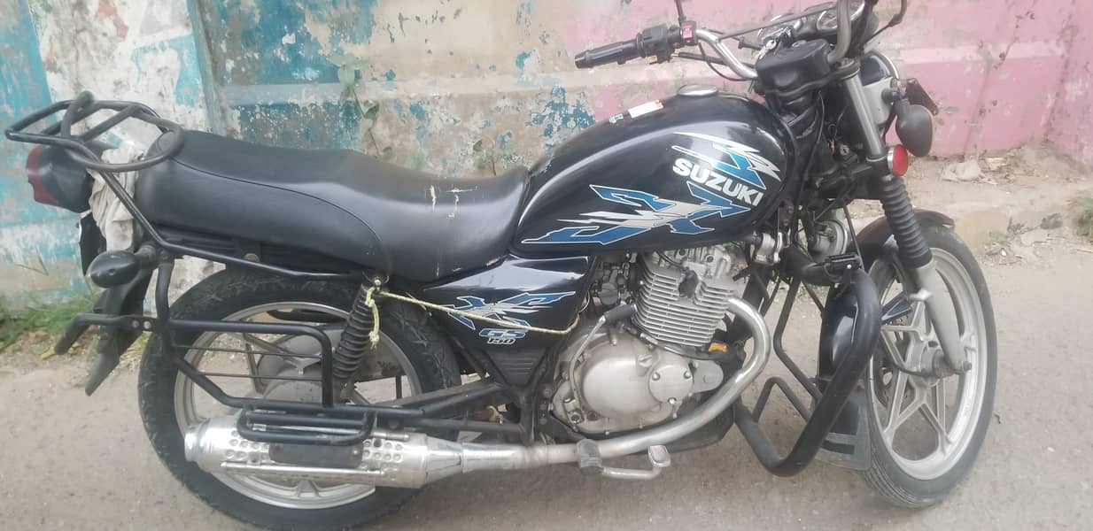 Suzuki GS 150 2018 7