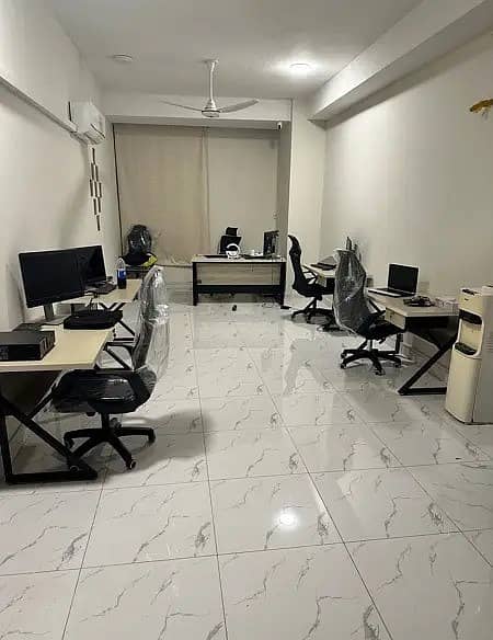 500 Square Feet Brand New Full Furnished Corporation Office For Rent At Main Boulevard Gulberg 3 Lahore 0