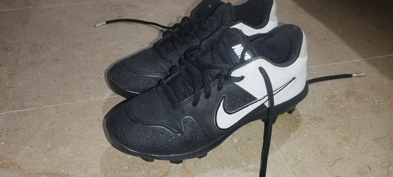 Youth Nike Alpha Huarache Varsity Low MCS Football Shoes Cleats Black 1