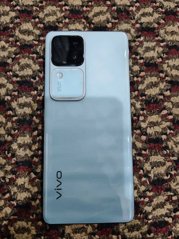 vivo v30 12+12 256gb for sale 0