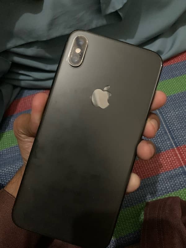 iphone xs max 256gb with box 1