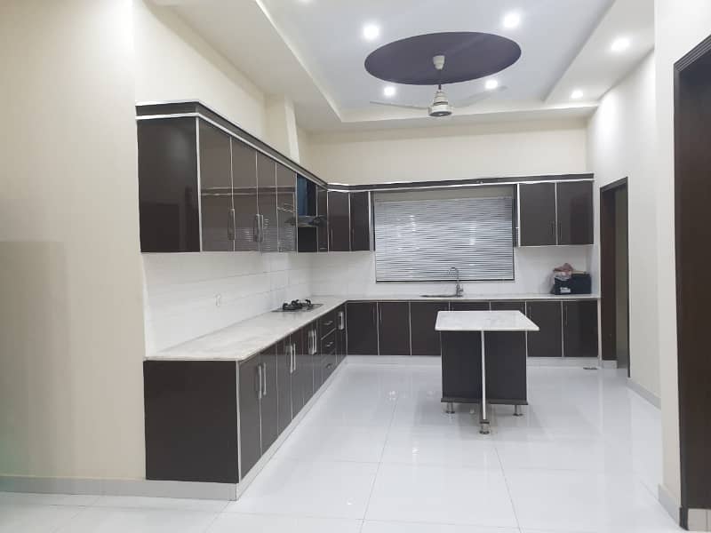 1 Kanal 3 Bed Luxury Brand New Upper Portion Available For Rent In Tauheed Block Bahria Town Lahore 1