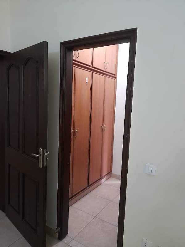 E11 Upper Portion 3 Bed 10 Marla For Rent 5