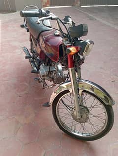 Honda CD70 Used like new 2021 model