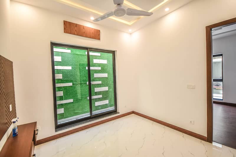 With Separate Entrance 2 Bedrooms Upper Portion Available for Rent in DHA Lahore 4