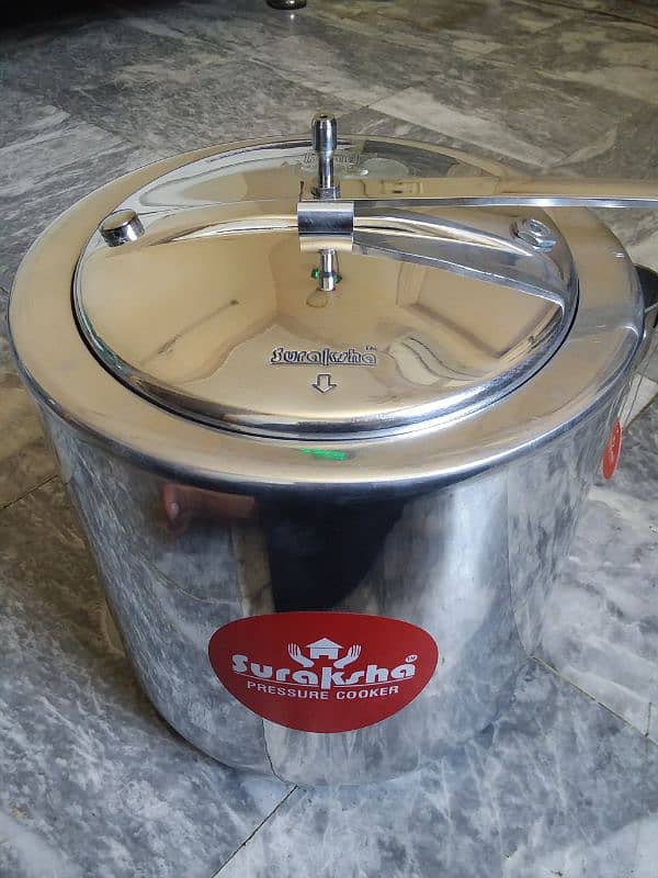 Pressure cooker Made in India 0