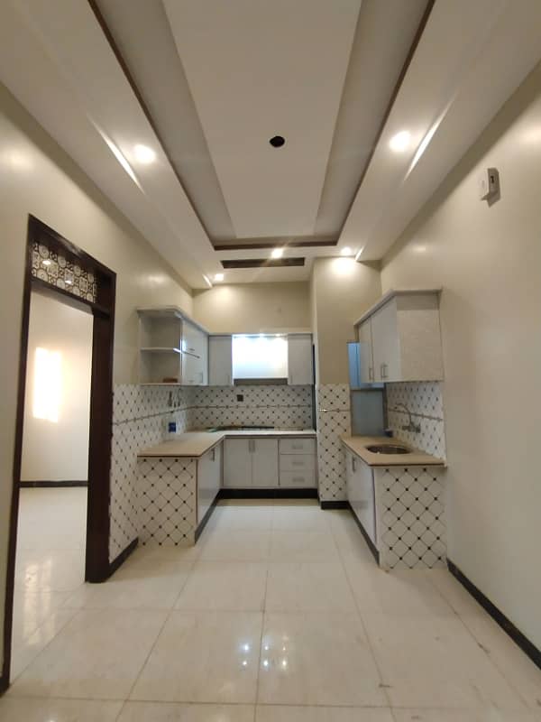 2 bed lounge for Sale with Roof in Kaneez Fatima Block 4 3