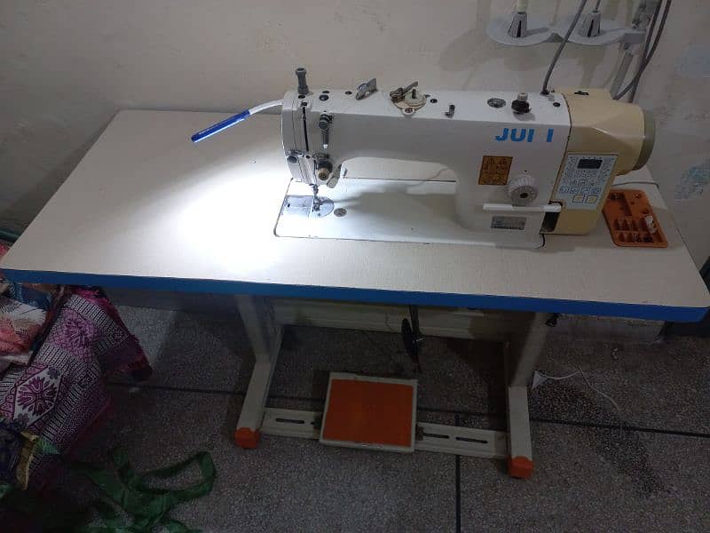 Juki automatic Machine, auto cutter 0