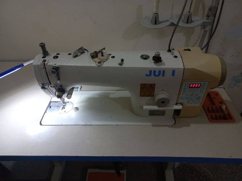 Juki automatic Machine, auto cutter 1