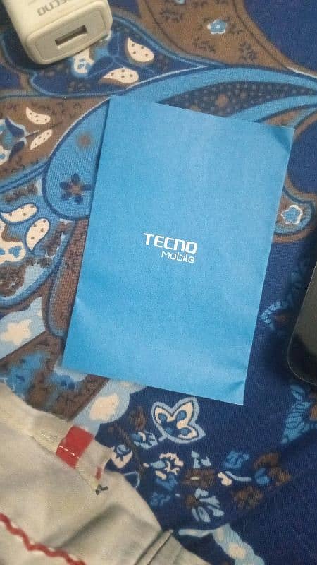 Tecno 4