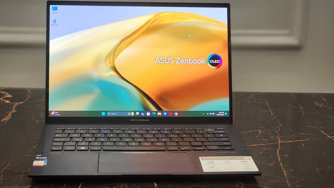 Asus Zenbook 14 i5 12th gen 16gb/512gb 2.8k OLED 90HZ 4