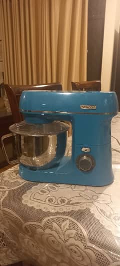 Stand Mixer - Perfect for Baking For Sale